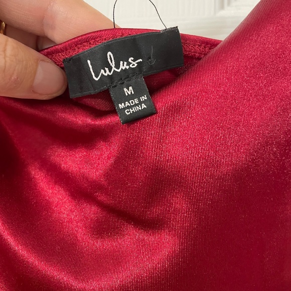 Women’s red satin mini dress medium - Picture 5 of 5